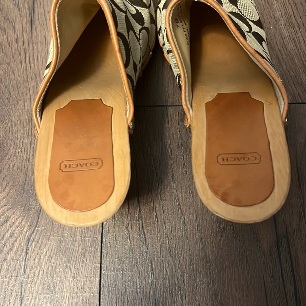 Coach Felicity Signature Clog In Khaki With A Woo… - image 5